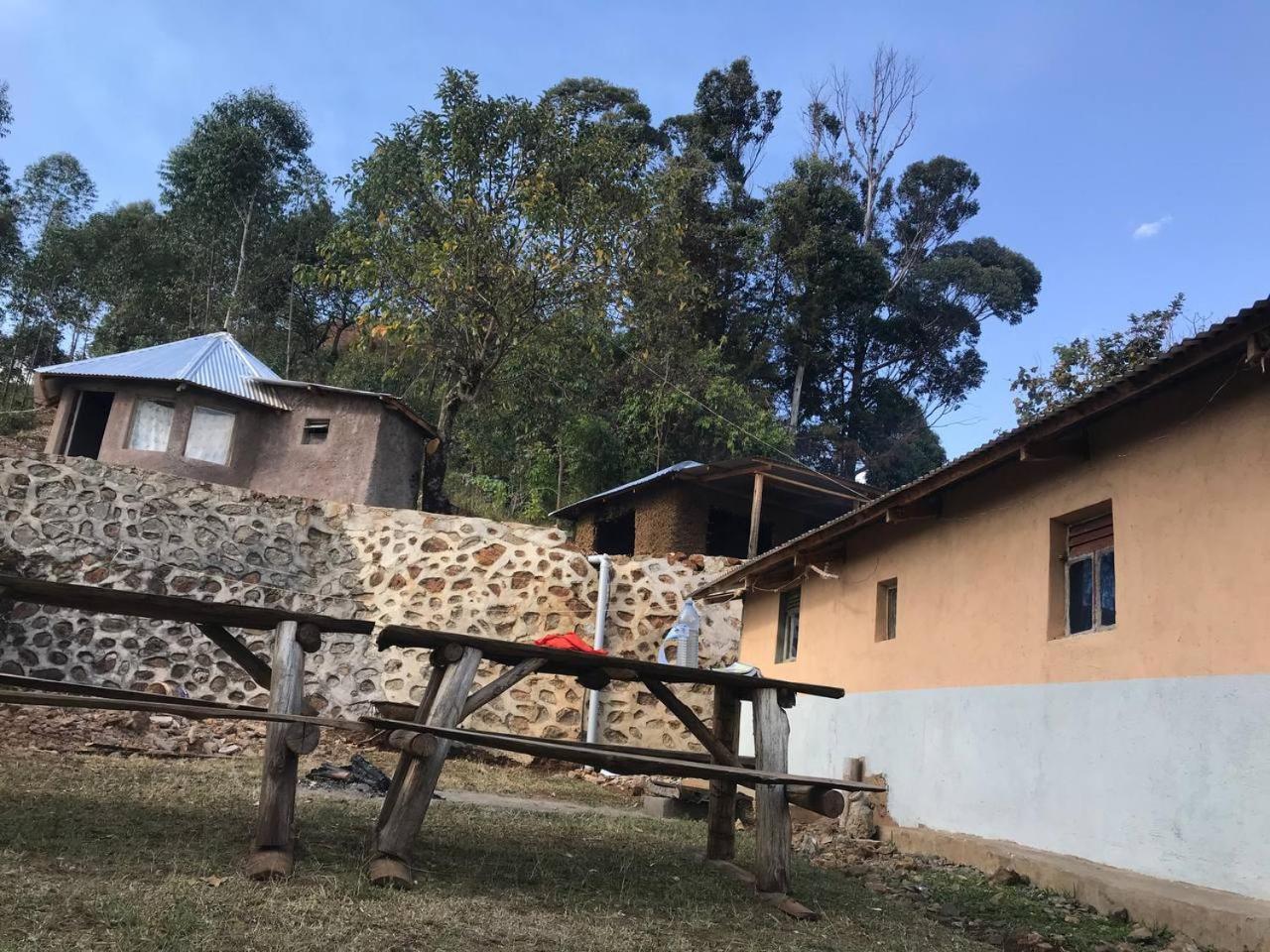 Sipi Backpackers Apartment Kapchorwa ภายนอก รูปภาพ